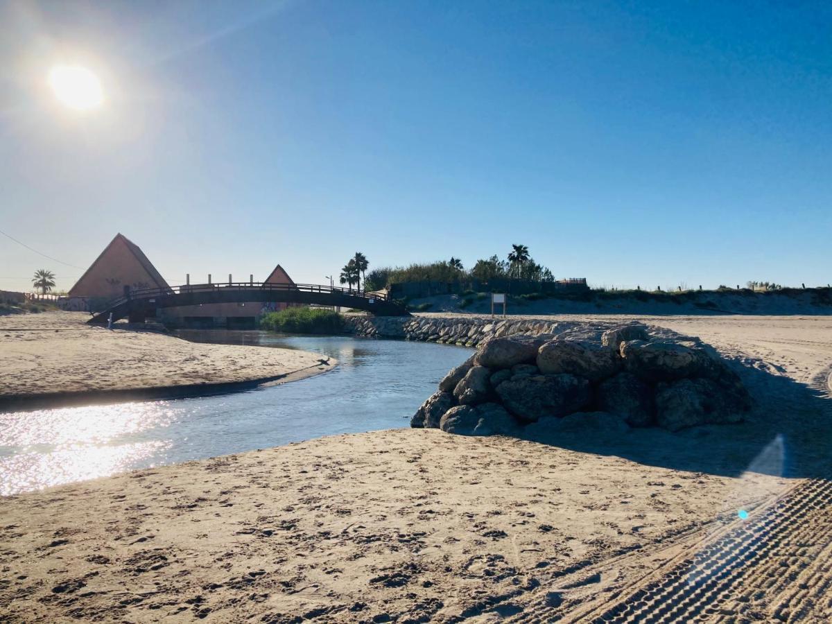 Beachfront And Peaceful Apartment Mareny Barraquetas ภายนอก รูปภาพ